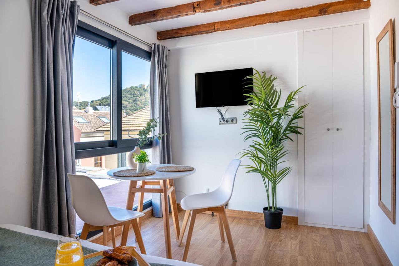 Old Town - Cozy Apartment Малага Экстерьер фото